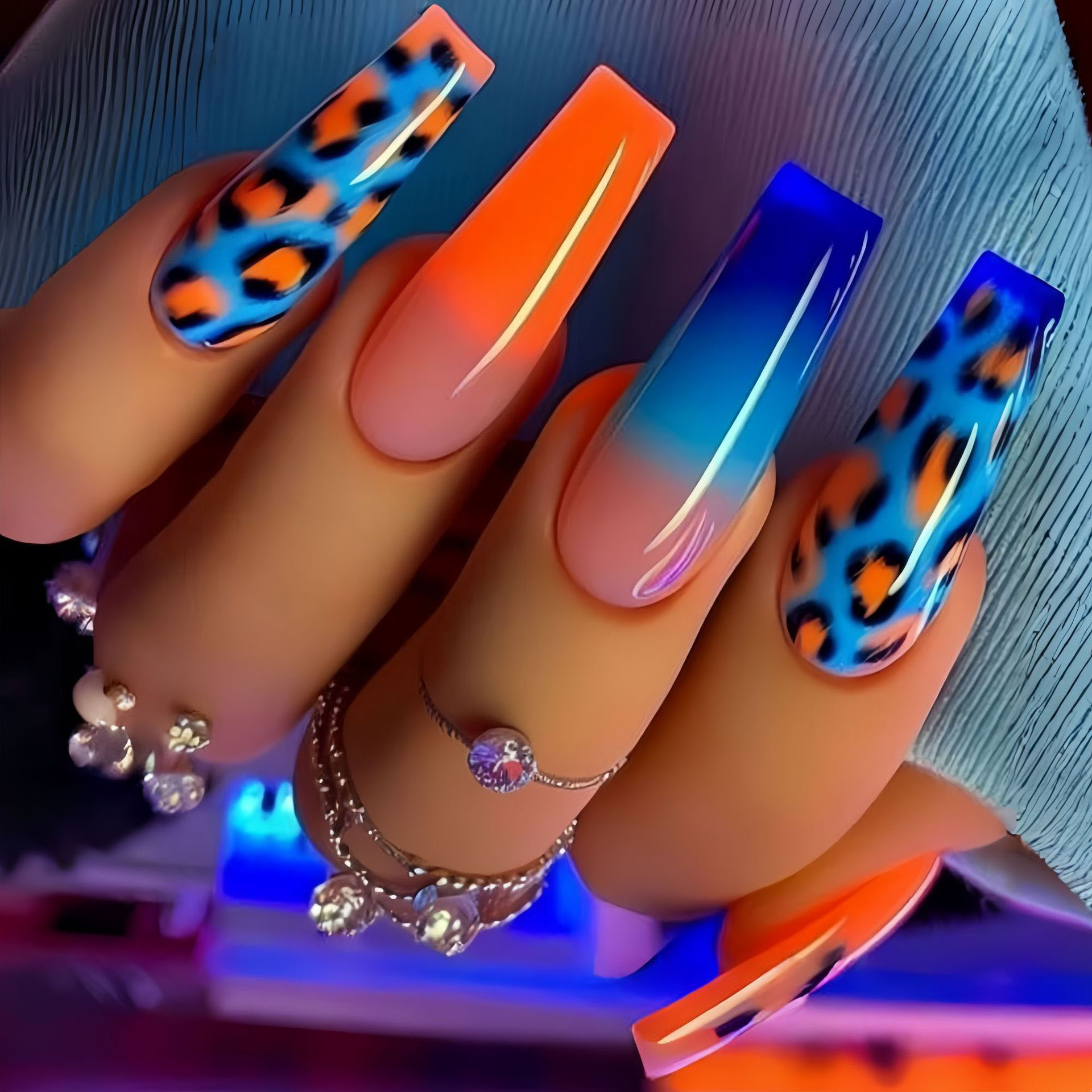Nail Art Orange - Gradient orange blue fake nails for