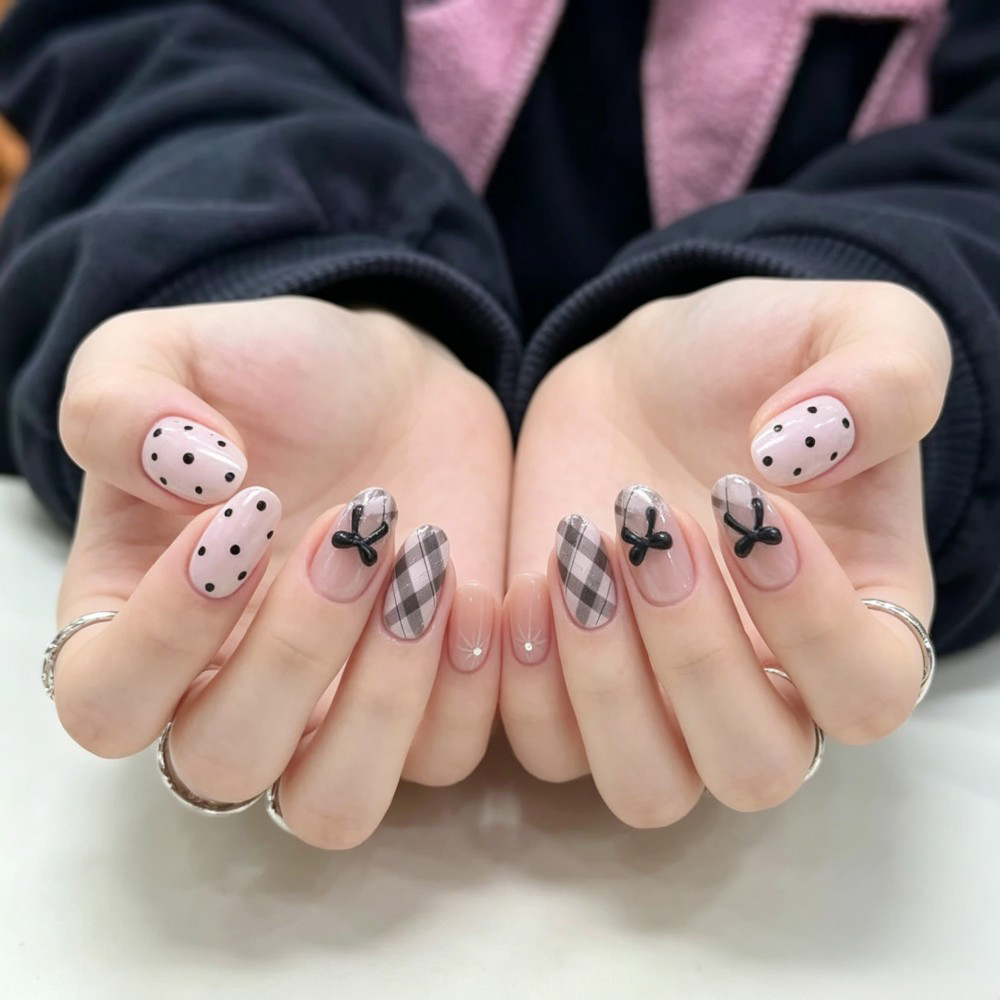 24Pcs French Plaid Bean Paste  - đánh giá và giá Nail Art Wedding